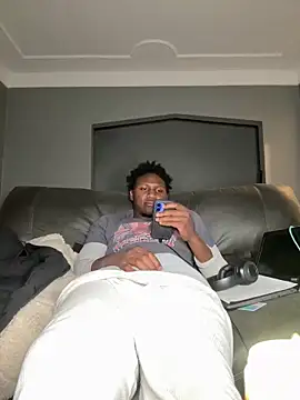 Festivitiesking1 online show from November 2025 01:17:01 AM