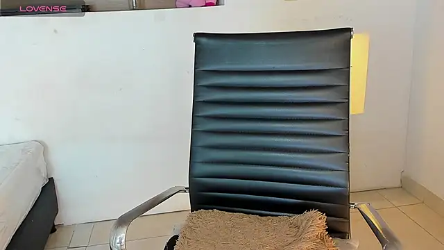 Snapshot of IvyBliss8 chatting on January 2025 12:16:01 PM IvyBliss8 online show from January 2025 12:16:01 PM