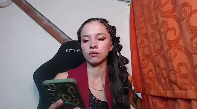 sweetdam12 online show from February 2025 05:15:02 PM