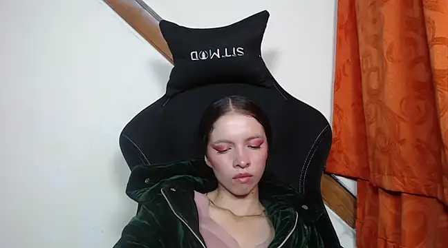 sweetdam12 online show from February 2025 11:28:02 PM