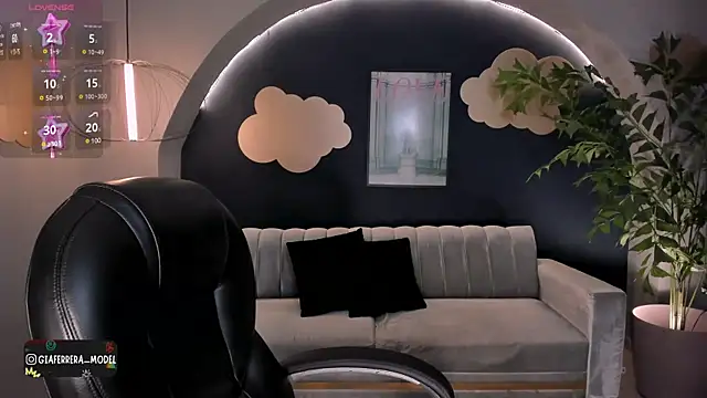 GiaFerrara online show from March 2025 07:17:01 PM