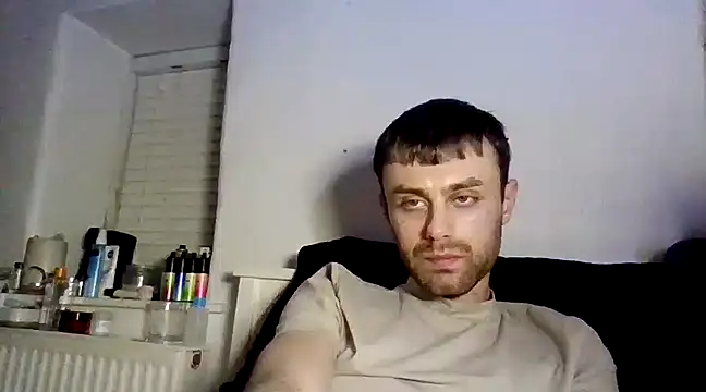 Snapshot of addicktedGT chatting on January 2025 01:24:01 AM addicktedGT online show from January 2025 01:24:01 AM