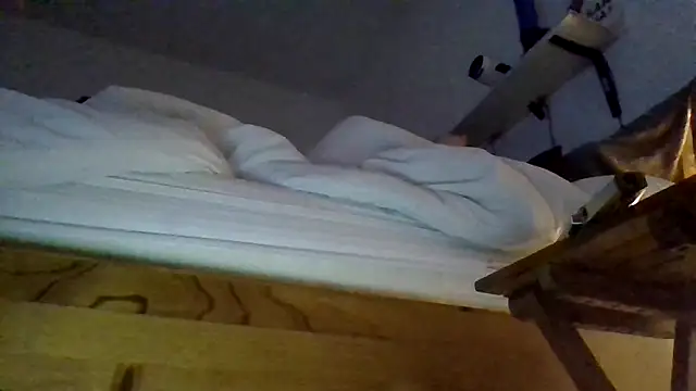 Snapshot of addicktedGT chatting on February 2025 03:22:01 AM addicktedGT online show from February 2025 03:22:01 AM