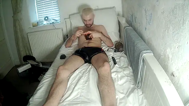 Snapshot of addicktedGT chatting on October 2025 06:54:02 AM addicktedGT online show from October 2025 06:54:02 AM