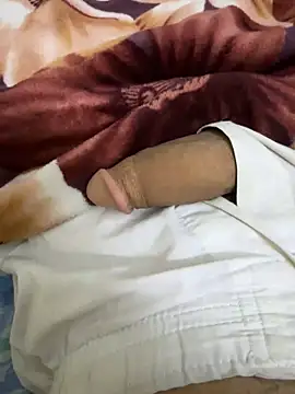 Snapshot of hamed-697 chatting on February 2025 08:08:02 PM hamed-697 online show from February 2025 08:08:02 PM