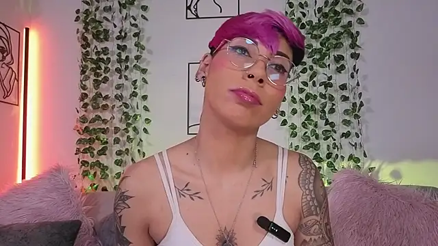 MiaMorgan  online show from March 2026 01:05:01 PM