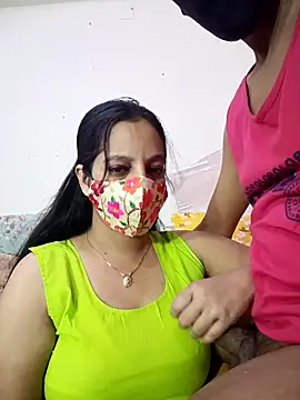 Taniya07 online show from October 2025 06:06:01 PM