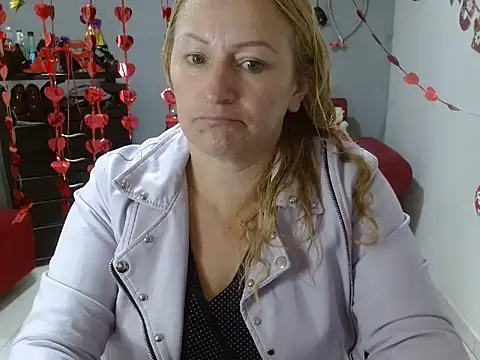 emperabigbootybigass online show from February 2025 12:39:01 PM