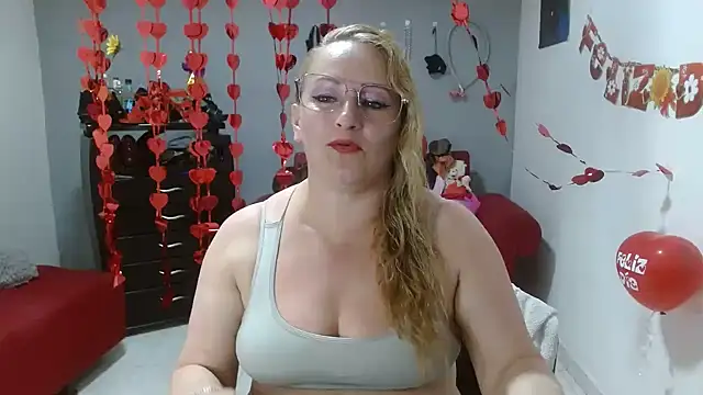 emperabigbootybigass online show from February 2025 03:43:01 PM