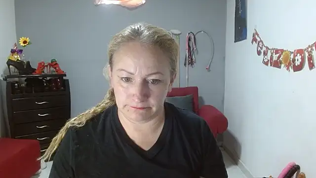 emperabigbootybigass online show from March 2025 09:24:01 PM