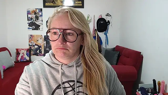 emperabigbootybigass online show from October 2025 12:08:02 PM