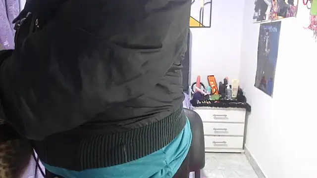 Snapshot of emperabigbootybigass chatting on June 2026 12:19:01 PM emperabigbootybigass online show from June 2026 12:19:01 PM