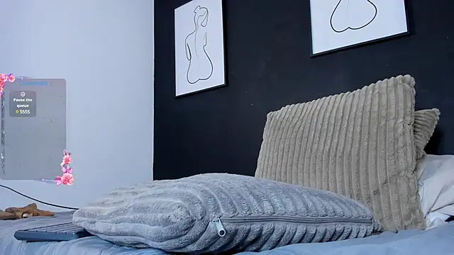 Lilith dh online show from March 2025 02:42:02 PM