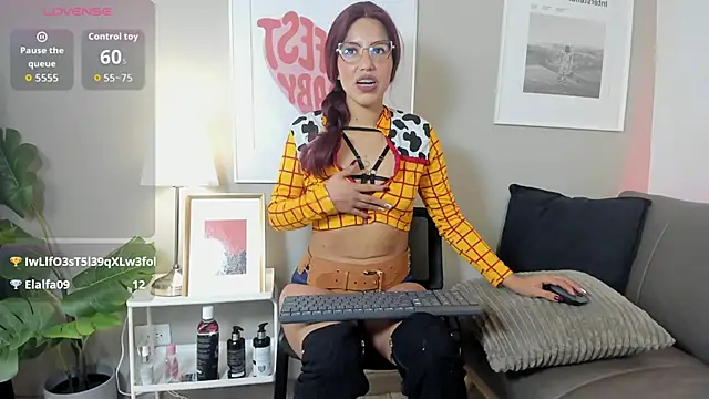 Lilith dh online show from October 2025 11:33:02 AM