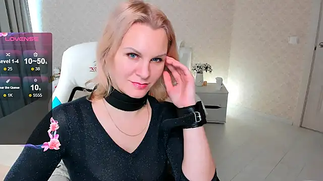 Snapshot of Louisa_Bay chatting on February 2025 11:05:02 AM Louisa Bay online show from February 2025 11:05:02 AM