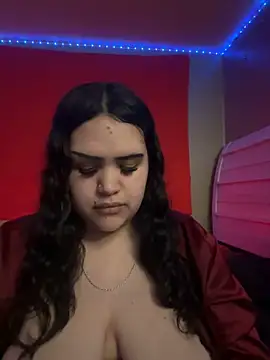 iTrapXXXBACKUP online show from January 2025 11:39:02 PM