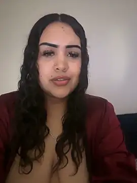 iTrapXXXBACKUP online show from March 2025 03:31:01 AM