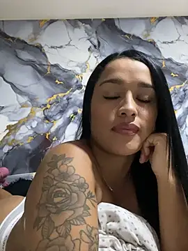 Snapshot of KatalinnaBrown chatting on February 2026 11:27:01 AM KatalinnaBrown online show from February 2026 11:27:01 AM