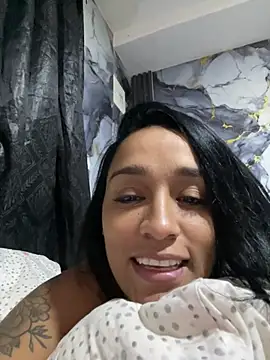 Snapshot of KatalinnaBrown chatting on February 2026 11:28:02 AM KatalinnaBrown online show from February 2026 11:28:02 AM