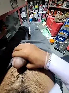 Snapshot of dickerdaddy25 chatting on January 2025 02:41:02 PM dickerdaddy25 online show from January 2025 02:41:02 PM