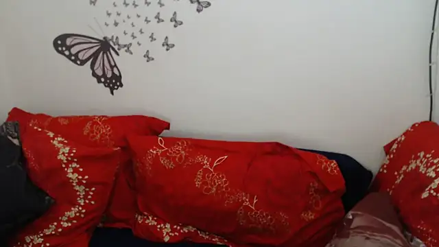 LadyHellene online show from February 2025 12:23:02 PM