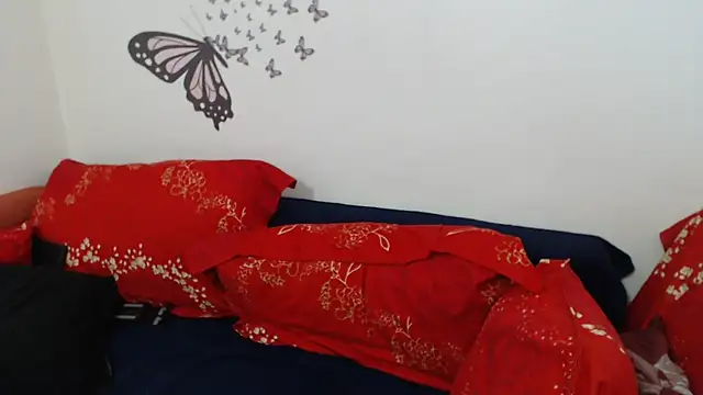 LadyHellene online show from March 2025 06:32:01 AM