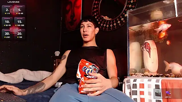 Snapshot of Godly_huan chatting on November 2025 08:56:01 AM Godly huan online show from November 2025 08:56:01 AM