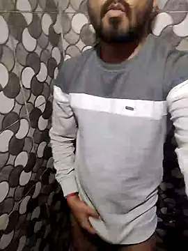 Snapshot of Jayesh_Love chatting on January 2025 08:33:02 PM Jayesh Love online show from January 2025 08:33:02 PM