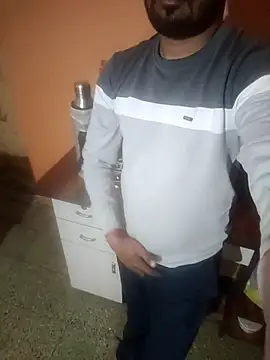 Snapshot of Jayesh_Love chatting on January 2025 06:32:01 PM Jayesh Love online show from January 2025 06:32:01 PM