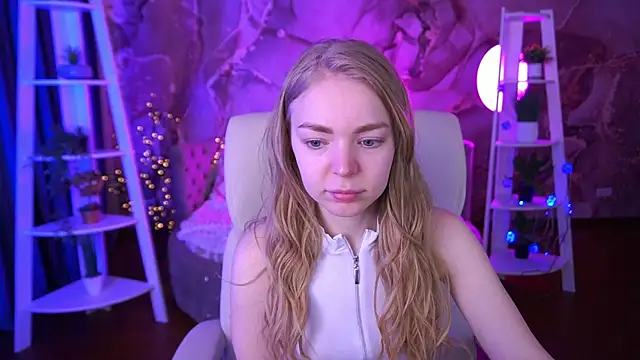 EmilySunshineS online show from February 2026 07:24:01 AM