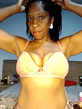 Luhma hot online show from November 2025 03:10:02 PM