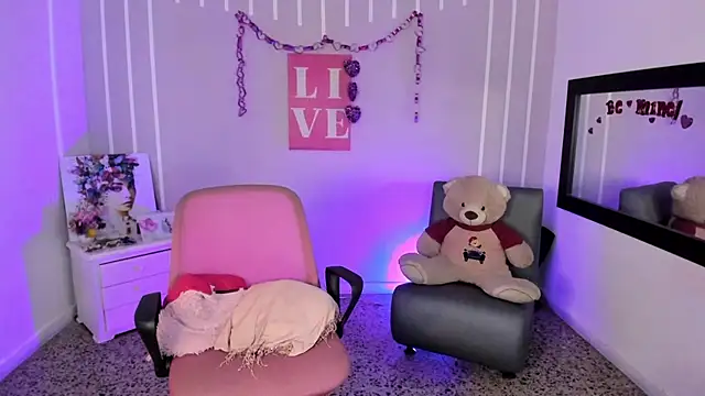 Andy Gamboa online show from March 2025 08:43:02 PM