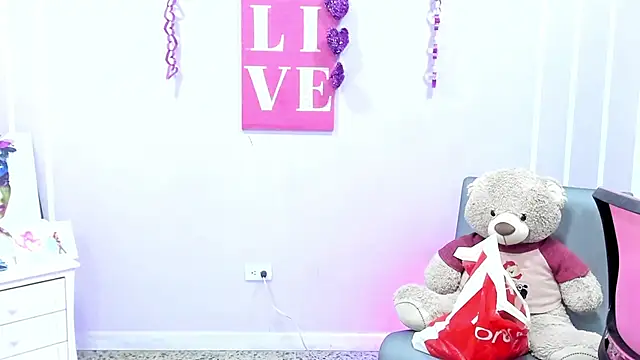 Andy Gamboa online show from March 2025 01:14:02 PM