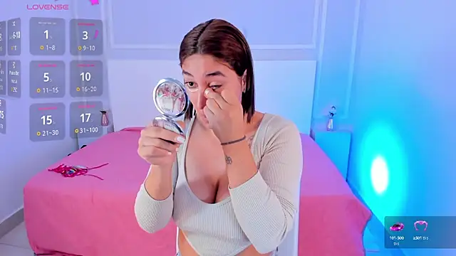 Snapshot of ScarlettWet9 chatting on December 2024 03:47:02 AM ScarlettWet9 online show from December 2024 03:47:02 AM