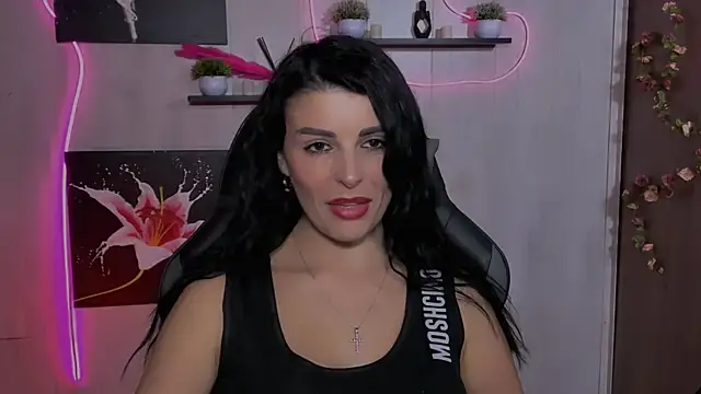 KayWuds online show from February 2025 06:12:01 PM