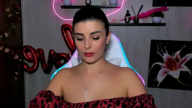 KayWuds online show from March 2025 07:25:01 PM