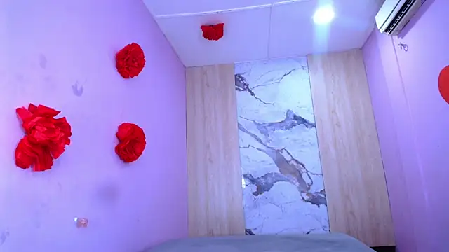 Charlotte Love10 online show from February 2025 06:08:02 PM