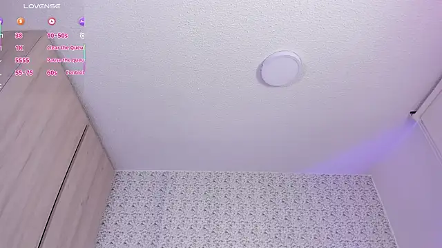 Sarajonnes online show from February 2026 04:44:02 PM