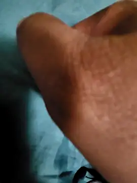 Snapshot of xxxlhung4uxxx chatting on September 2025 04:23:01 AM xxxlhung4uxxx online show from September 2025 04:23:01 AM