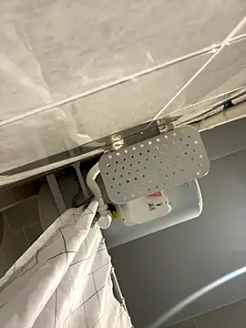 lescro95  online show from January 2026 10:52:01 AM