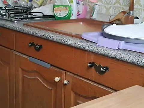 VeneRed online show from November 2025 09:09:02 AM