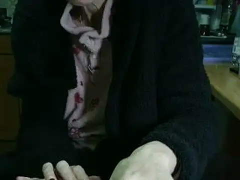 VeneRed online show from February 2026 05:52:01 PM