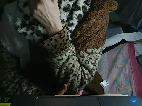 VeneRed online show from March 2026 11:10:02 PM