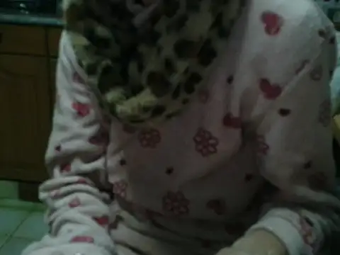 VeneRed online show from April 2026 07:11:01 PM