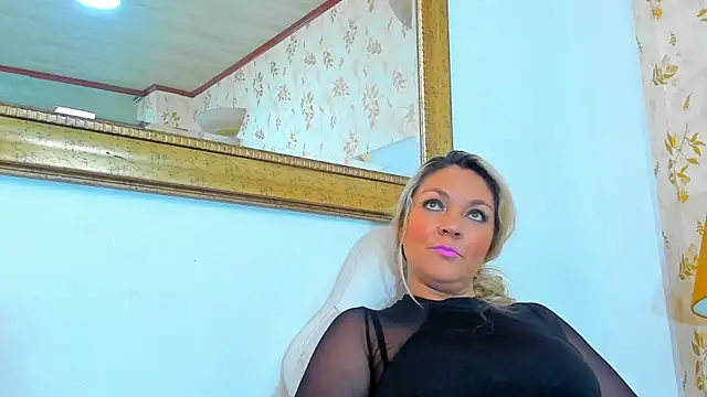 MalorySweet online show from September 2025 11:56:02 AM