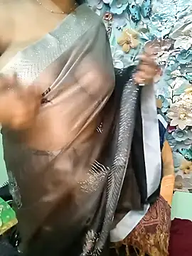 Snapshot of Cute_payal0 chatting on February 2025 06:43:01 PM Cute payal0 online show from February 2025 06:43:01 PM