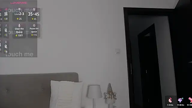 Snapshot of AllisonSky chatting on January 2026 03:06:01 PM AllisonSky online show from January 2026 03:06:01 PM