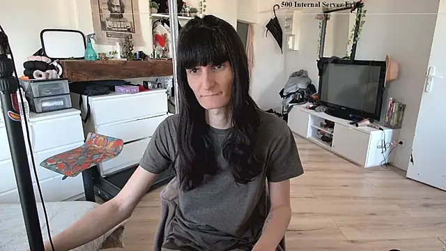 CeriseLapine online show from December 2025 01:42:01 PM