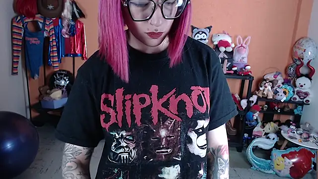 MissMiia2 online show from January 2026 03:38:02 PM