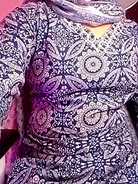 Indianhyna online show from November 2025 05:31:02 AM